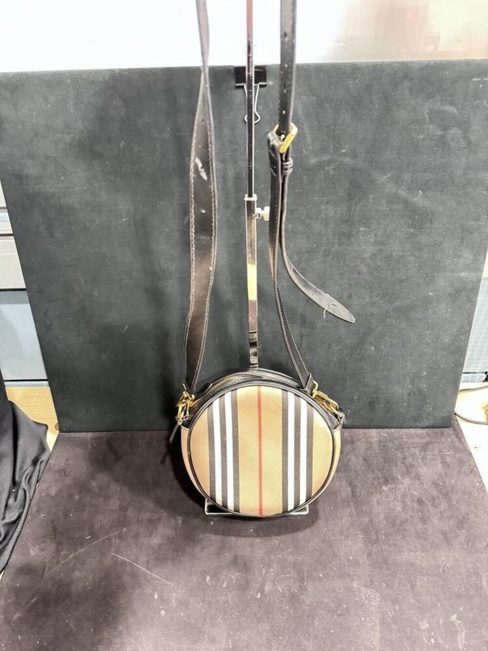 BURBERRY - LOUISE ICON Round E-Canvas Stripe Bag 334416